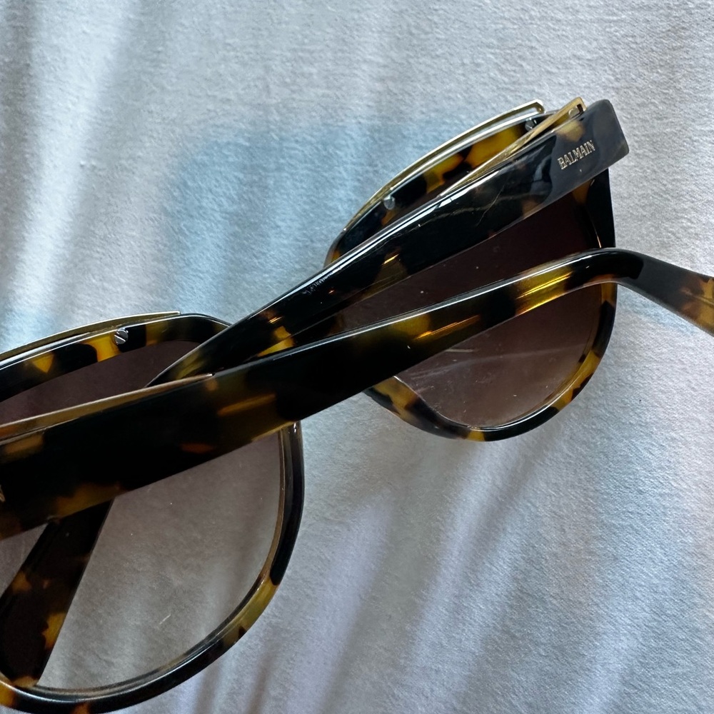 Balmain Tortoise Shell Sunglasses - image 4